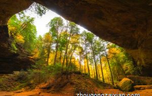 餐桌不能对着厕所门吗？