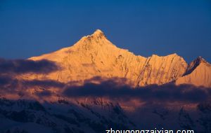 电视柜两边摆什么摆件好 有什么风水寓意