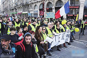 梦见游行队伍是什么意思