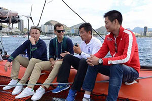 梦见与自己平辈的亲戚，如与表兄弟等亲密相处是什么意思