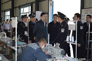 单身者梦见亲人进监狱是什么意思