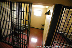 求职者梦见亲人进监狱是什么意思