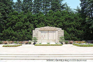 男人梦见祖先坟墓是什么意思