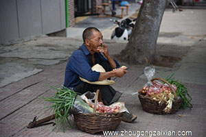 梦见已故的祖父抚摩孙子是什么意思