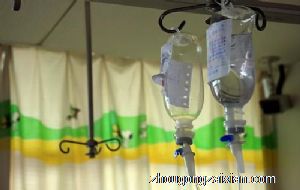 梦见自己生病挂水输液流血时什么意思