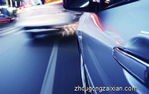 梦见路口或路十字发生车祸是什么意思