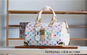 梦见手提包破了是什么意思