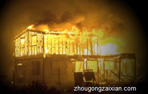 梦见地上全是火是什么意思