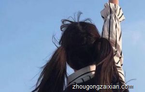 梦见女人脱掉衣服是什么意思