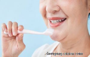 梦见刷牙牙齿掉了是什么意思