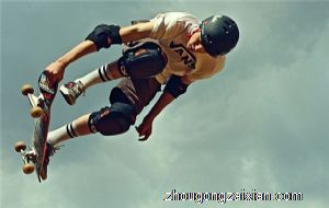 梦见玩滑板是什么意思