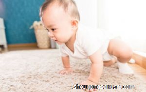 梦见别人家孩子拉屎在我身上