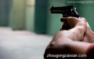 梦见别人开枪打自己是什么意思