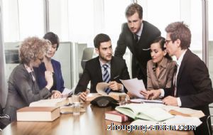 梦见已故同事是什么意思