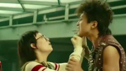 梦见叔父母与父母亲争吵是什么意思