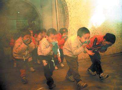 梦见小孩被大火烧死，自己却无能为力是什么意思