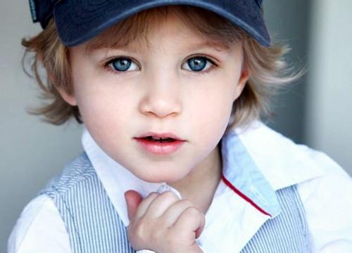 梦见交通事故中小孩的尸体或走在身旁的小孩突然消失了是什么意思