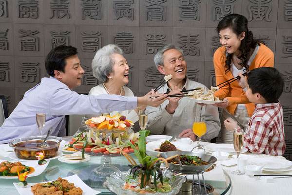 梦见离别的家人重新回到亲人身边是什么意思