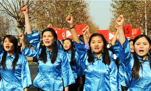 梦见学生的游行队伍是什么意思