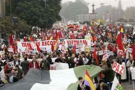 囚犯梦见自己加入了警察的游行队伍是什么意思