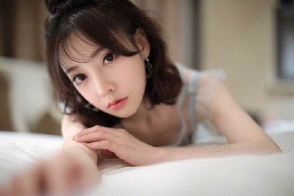 梦见一个很久没见面的朋友结婚了是什么意思