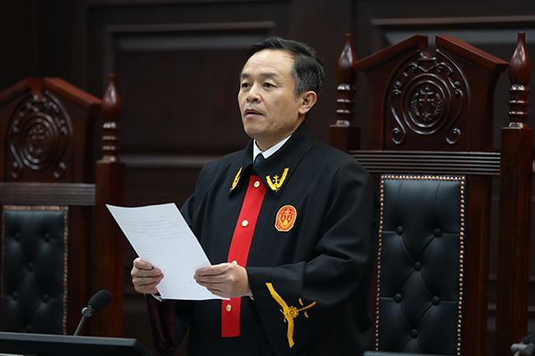 梦见法官宣判罪犯是什么意思