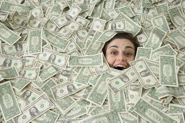 梦见给别人钱包是什么意思