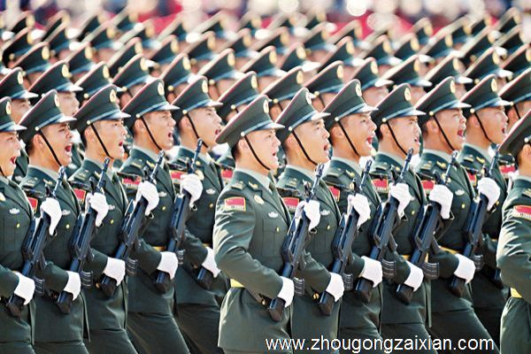 梦见军队朝我开来或立在原地是什么意思