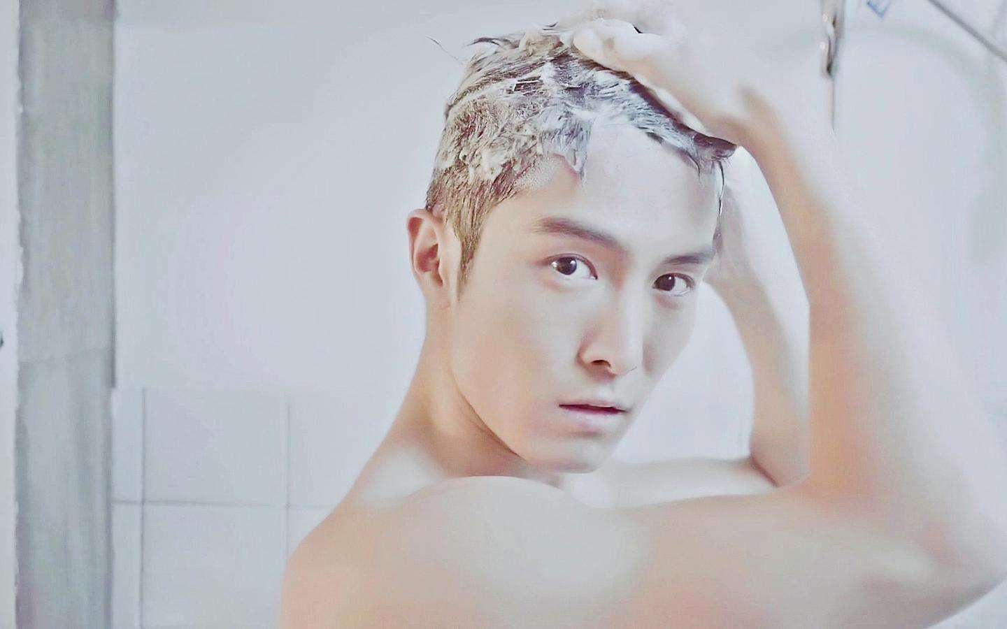 梦见自己光身是什么意思