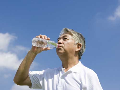 梦见喝水喝到很多虫子是什么意思