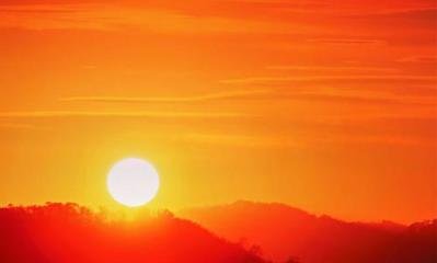 梦见在坟墓磕头下跪意味着什么