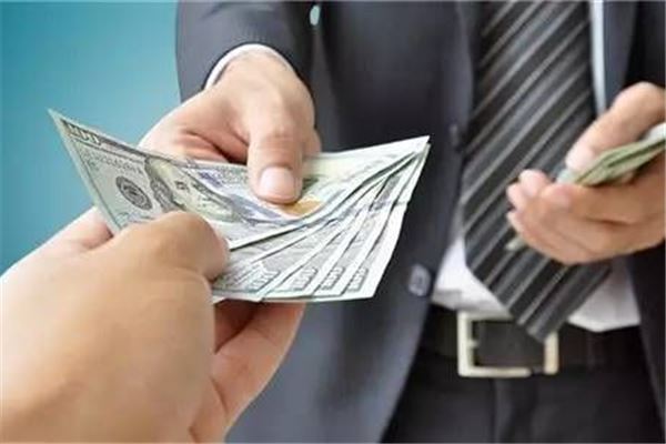 梦见借钱给舅舅是什么意思