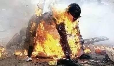 梦见老和尚被烧死是什么意思