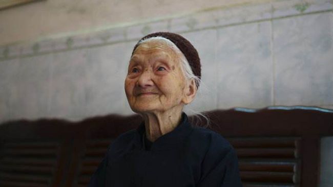 梦见长寿的老人去世是什么意思