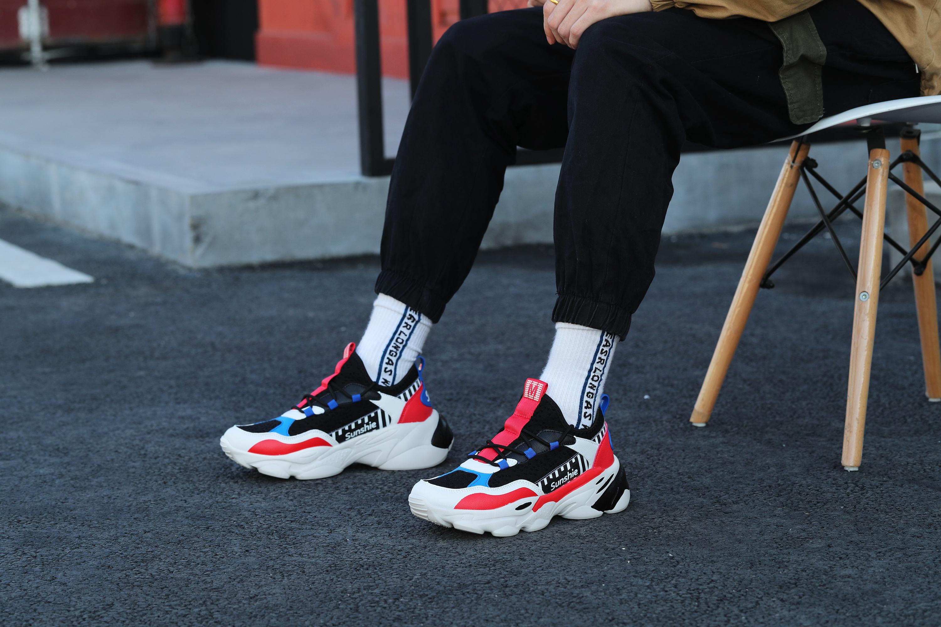 梦见去买鞋买不到是什么意思